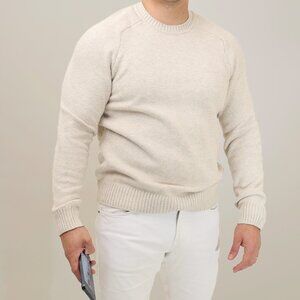 Banana Republic Crew neck sweater (Like new)